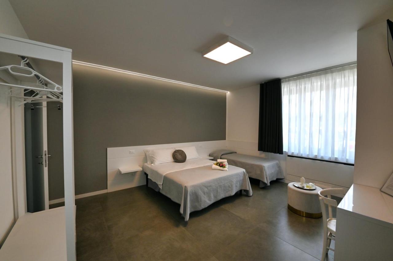 B & B Dal Barone 술모나 외부 사진